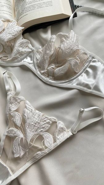 Комплект жіночої білизни з об'ємною вишивкою та сіткою "Elysian Lace", розмір S, 2508/S 2508/6/S фото