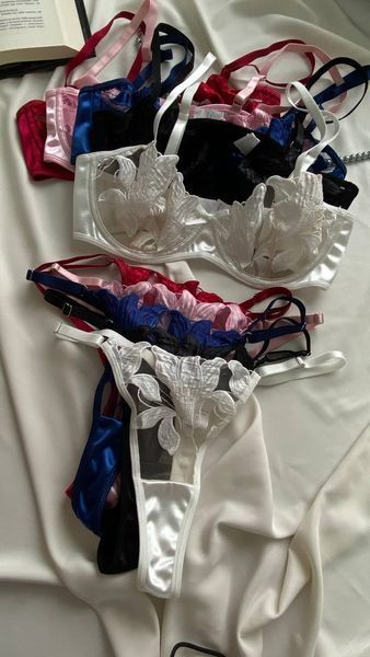 Комплект жіночої білизни з об'ємною вишивкою та сіткою "Elysian Lace", розмір M, 2508/M 2508/6/M фото