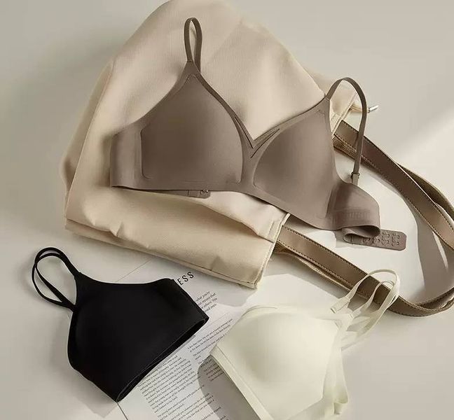 Безшовний бюстгальтер &ldquo;Invisible Soft Shape&rdquo;, 801/6/M/L 801/6/M/L фото